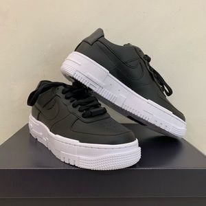 Size 7W - Nike Air Force 1 Women’s Pixel Black